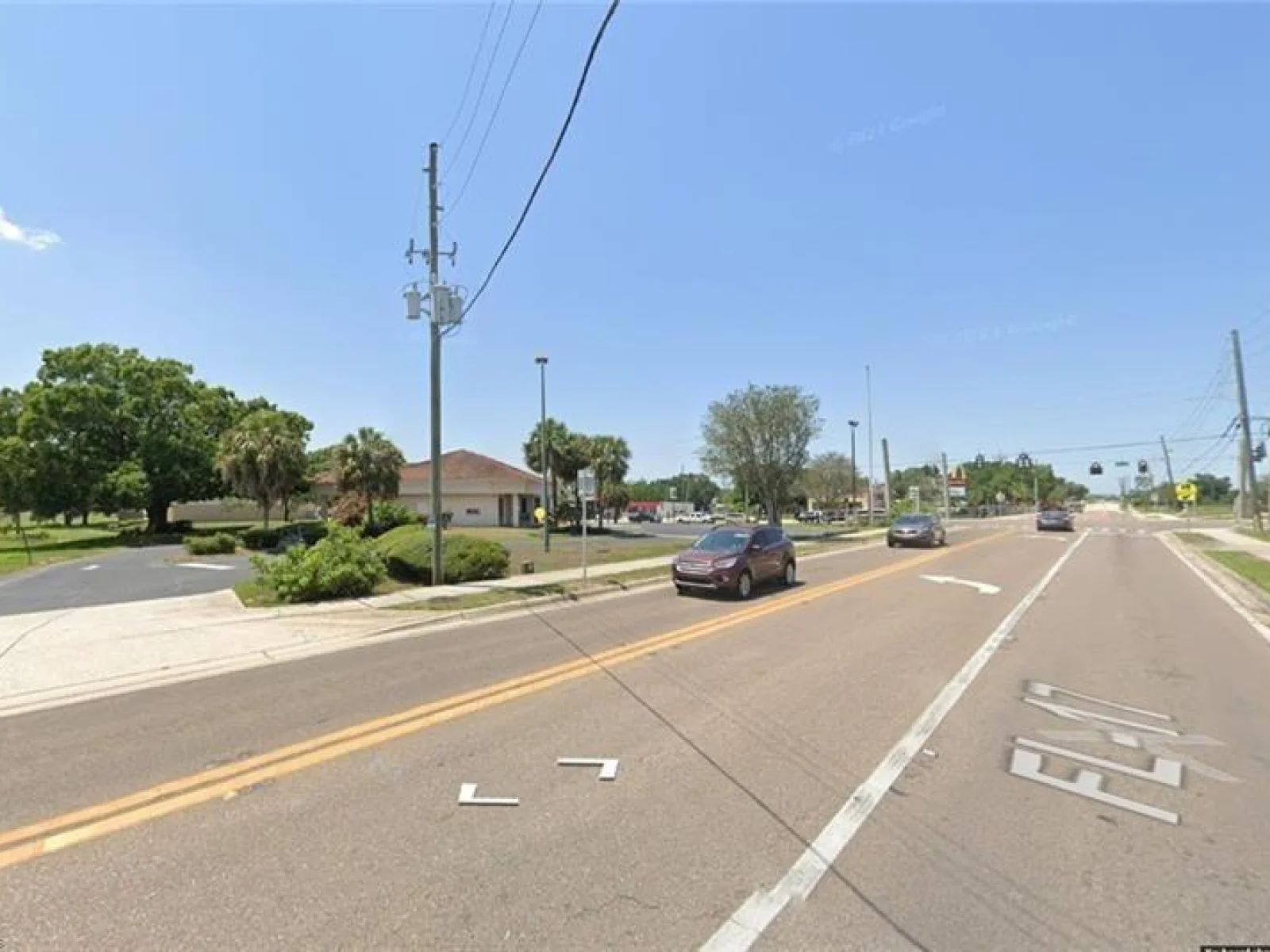 695 N SCENIC HWY, FROSTPROOF, FL — photo 13