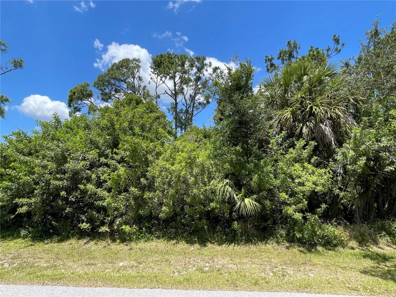 468 KELLSTADT ST NW, PORT CHARLOTTE, FL