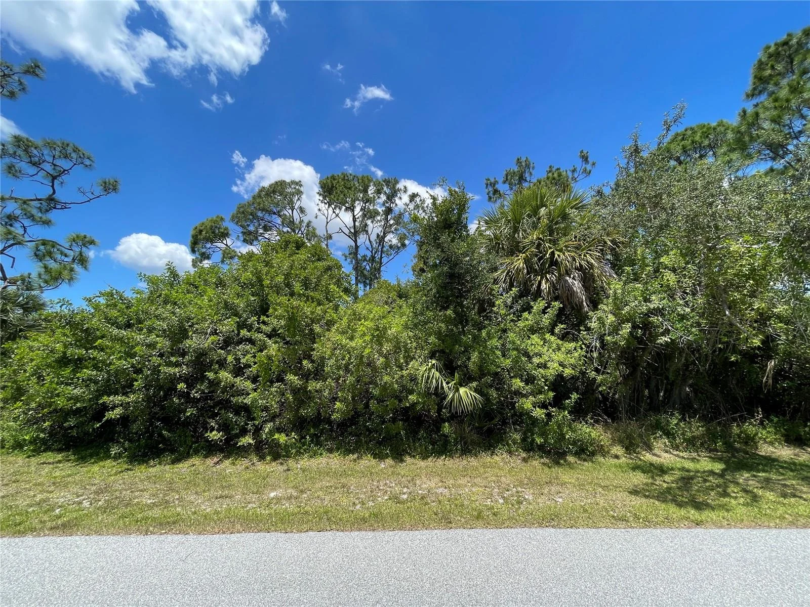 468 KELLSTADT ST NW, PORT CHARLOTTE, FL — photo 8