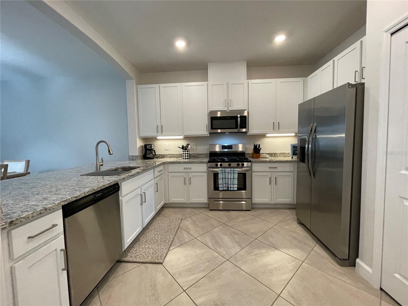 15950 CLEAR SKIES PL, BRADENTON, FL — photo 10
