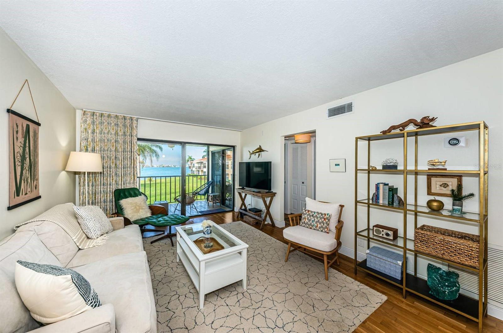 6295 BAHIA DEL MAR CIR #216, ST PETERSBURG, FL — photo 6