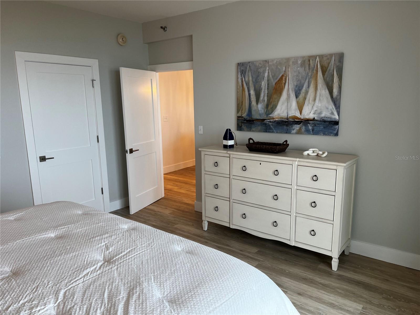 1465 GULF OF MEXICO DR #504, LONGBOAT KEY, FL — photo 31