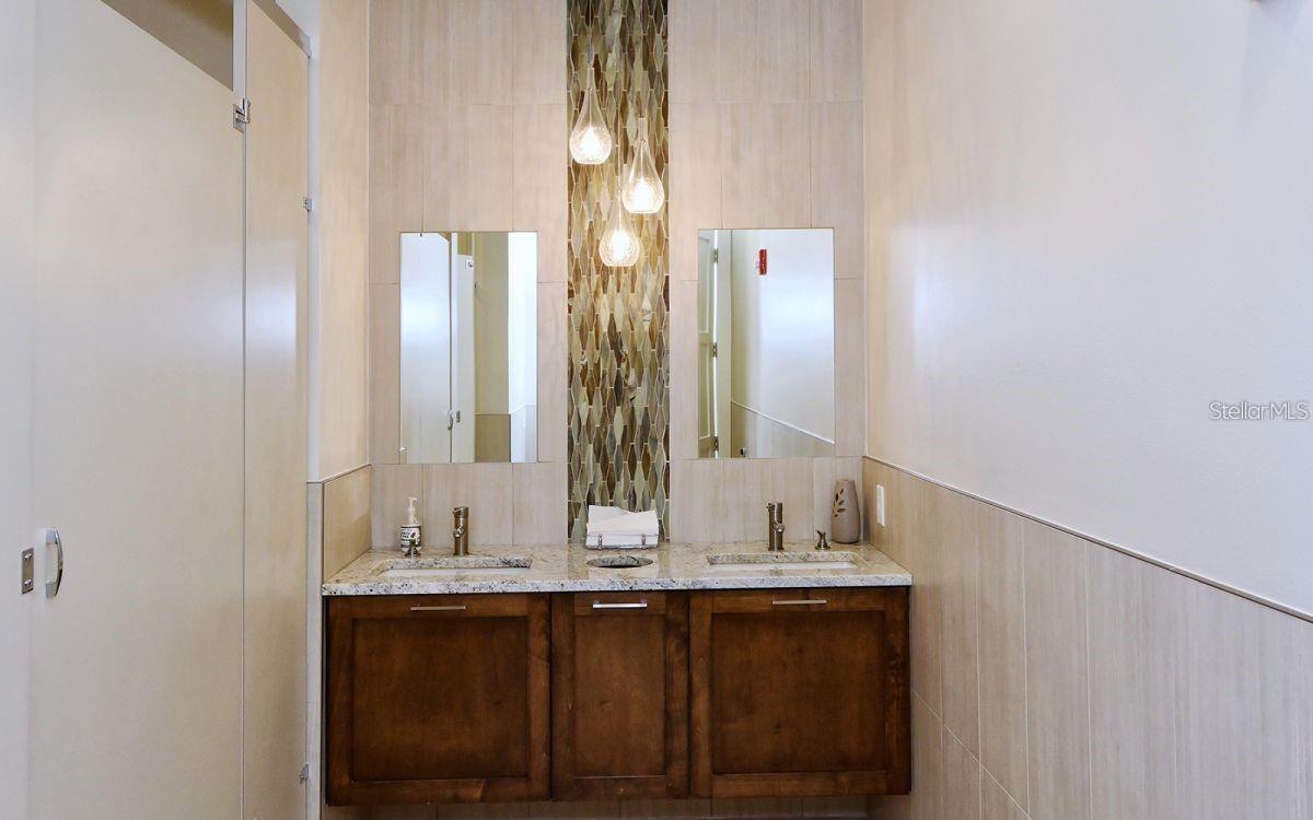 1465 GULF OF MEXICO DR #504, LONGBOAT KEY, FL — photo 54