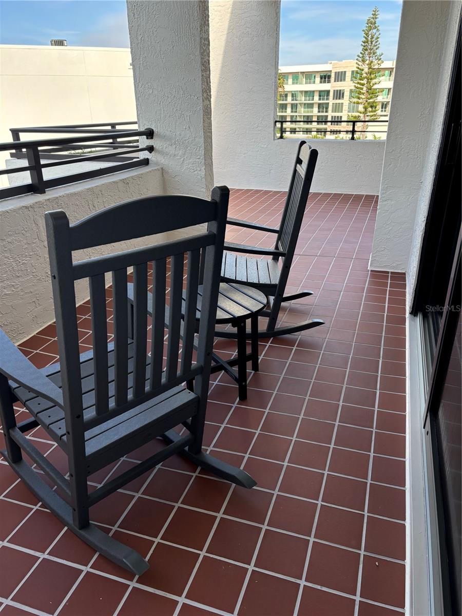 1465 GULF OF MEXICO DR #504, LONGBOAT KEY, FL — photo 40