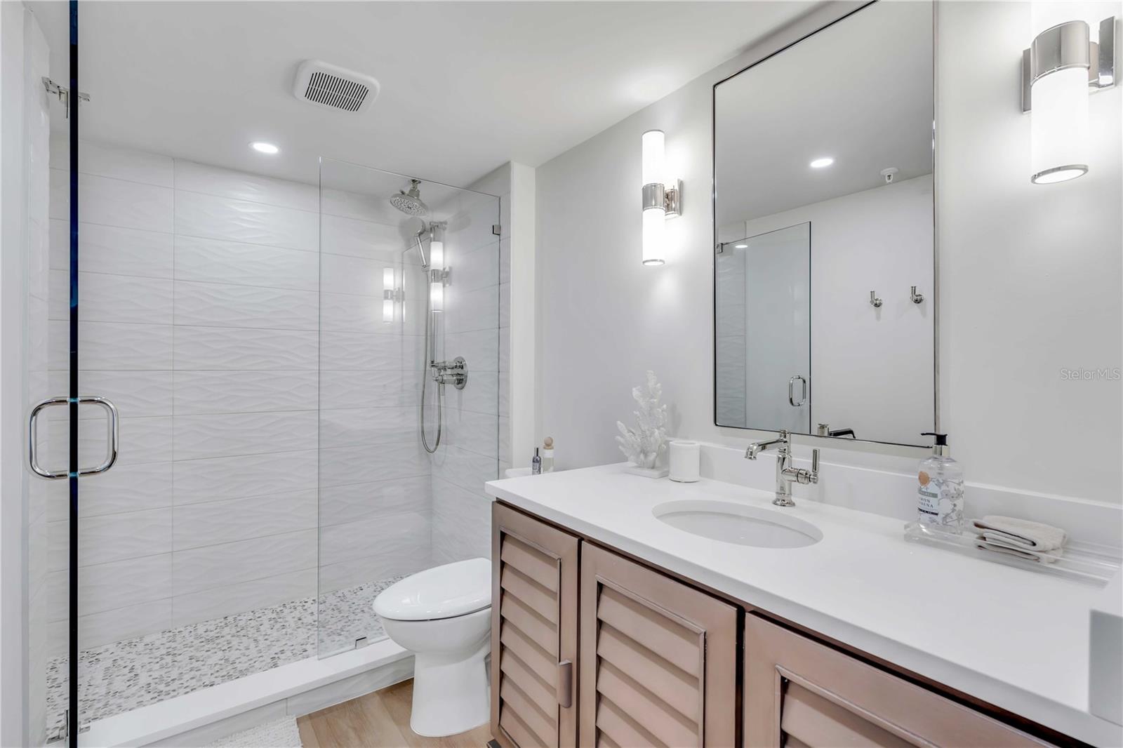 5611 GULF OF MEXICO DR #1, LONGBOAT KEY, FL — photo 9
