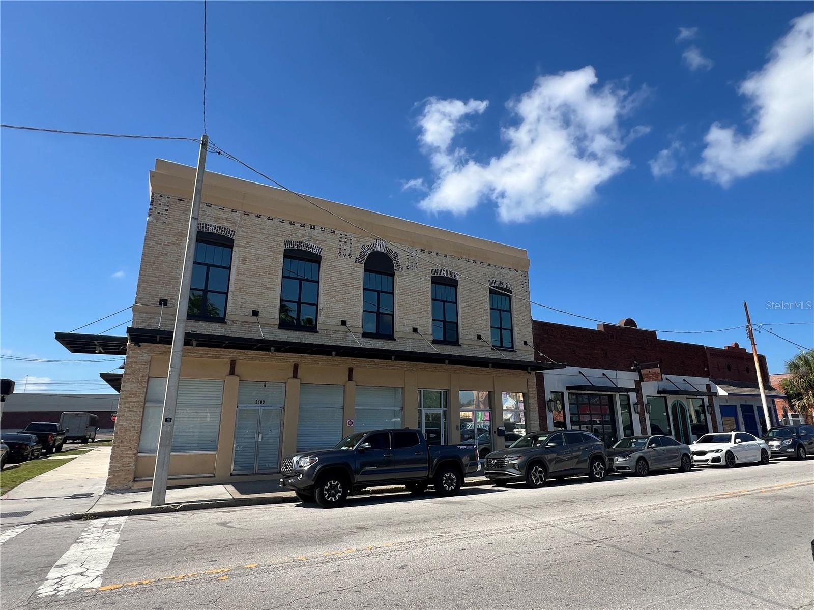 2100 W MAIN ST, TAMPA, FL — photo 6
