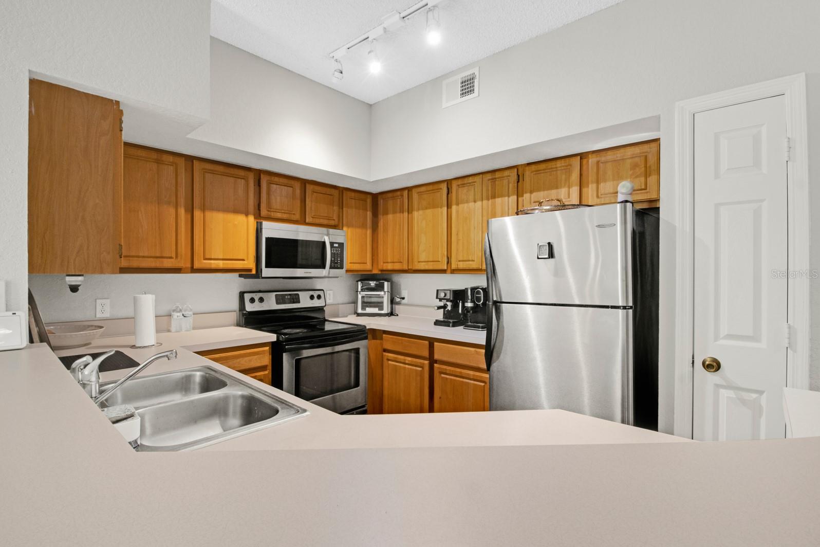 13103 MULBERRY PARK DR #8211, ORLANDO, FL — photo 8