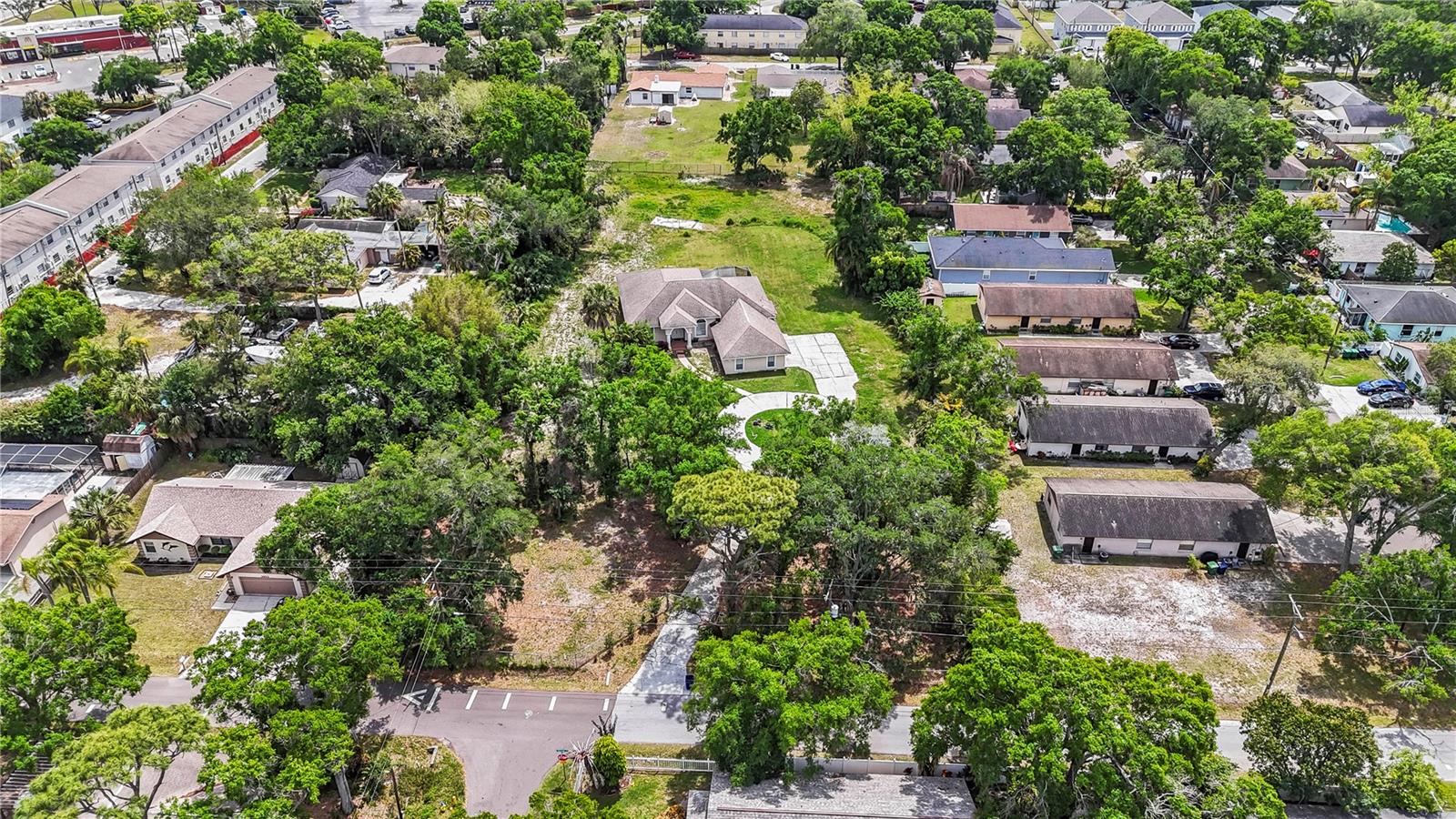 3902 W ELROD AVE, TAMPA, FL — photo 3