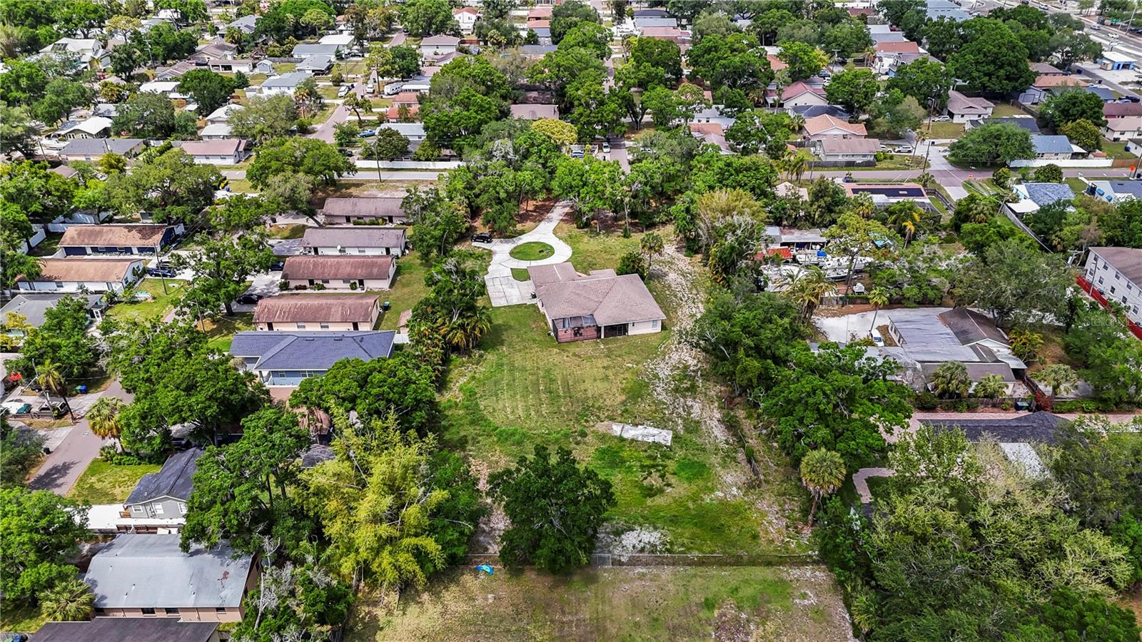 3902 W ELROD AVE, TAMPA, FL — photo 24