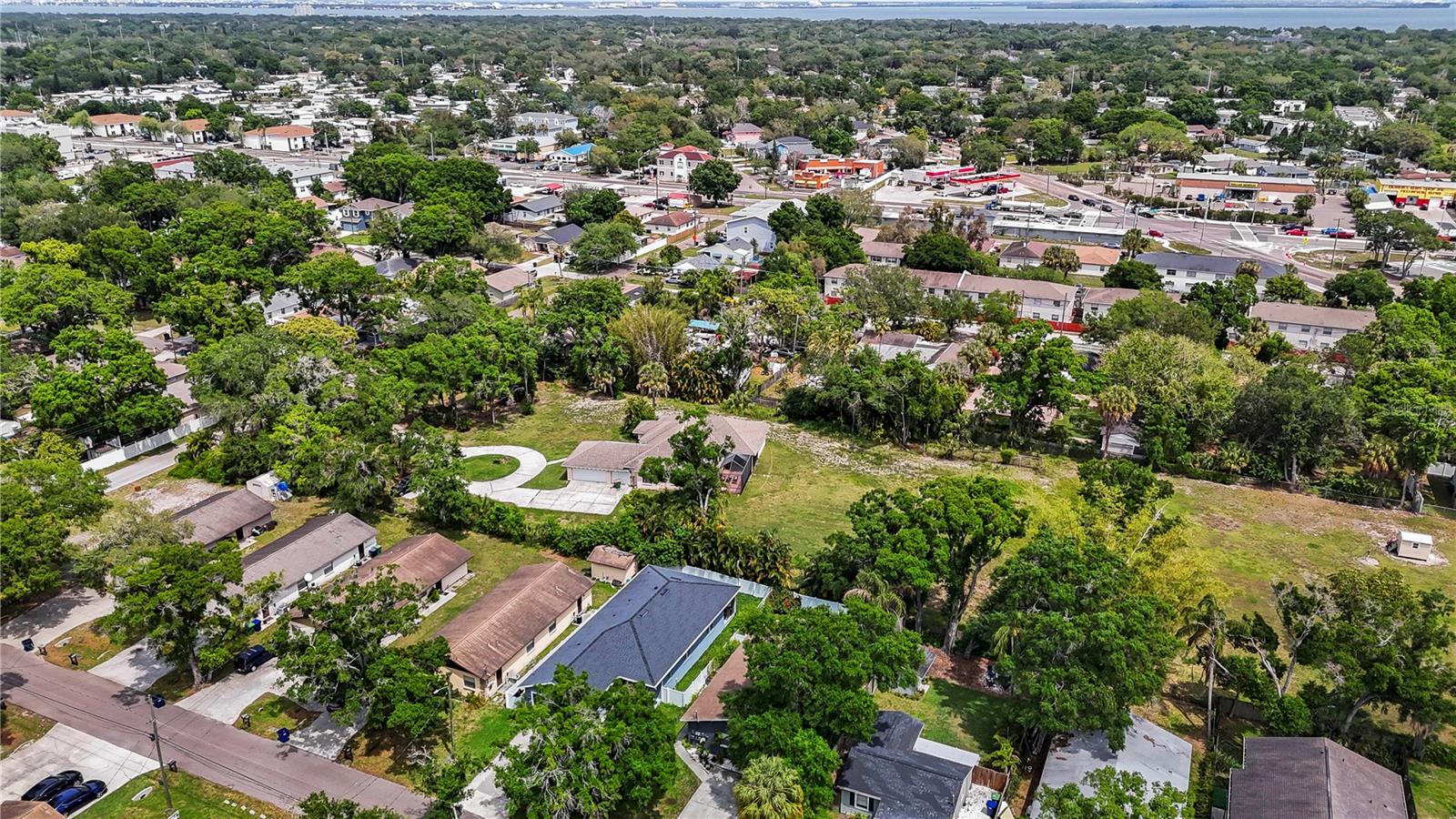 3902 W ELROD AVE, TAMPA, FL — photo 29