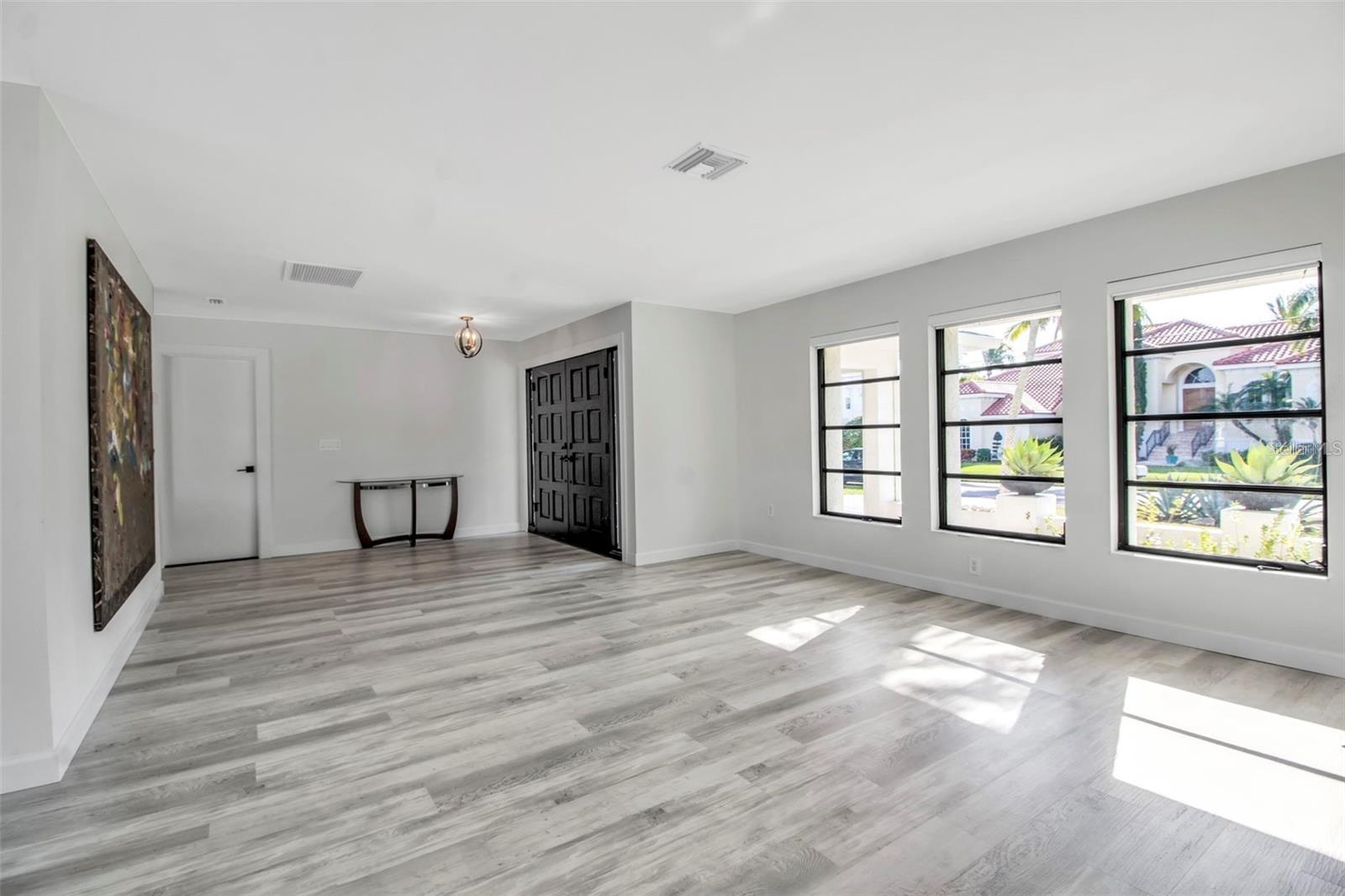 1649 STANFORD LN, SARASOTA, FL — photo 5