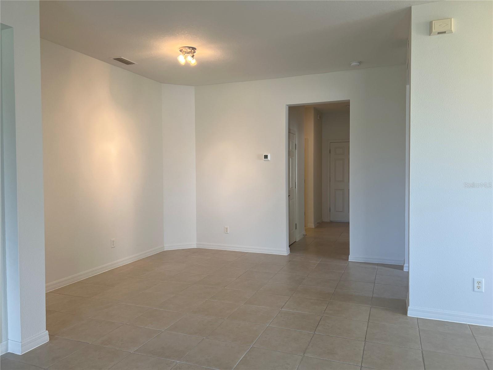 1498 MASENO DR, VENICE, FL — photo 3
