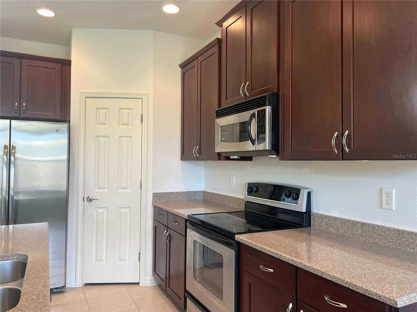 1498 MASENO DR, VENICE, FL — photo 7