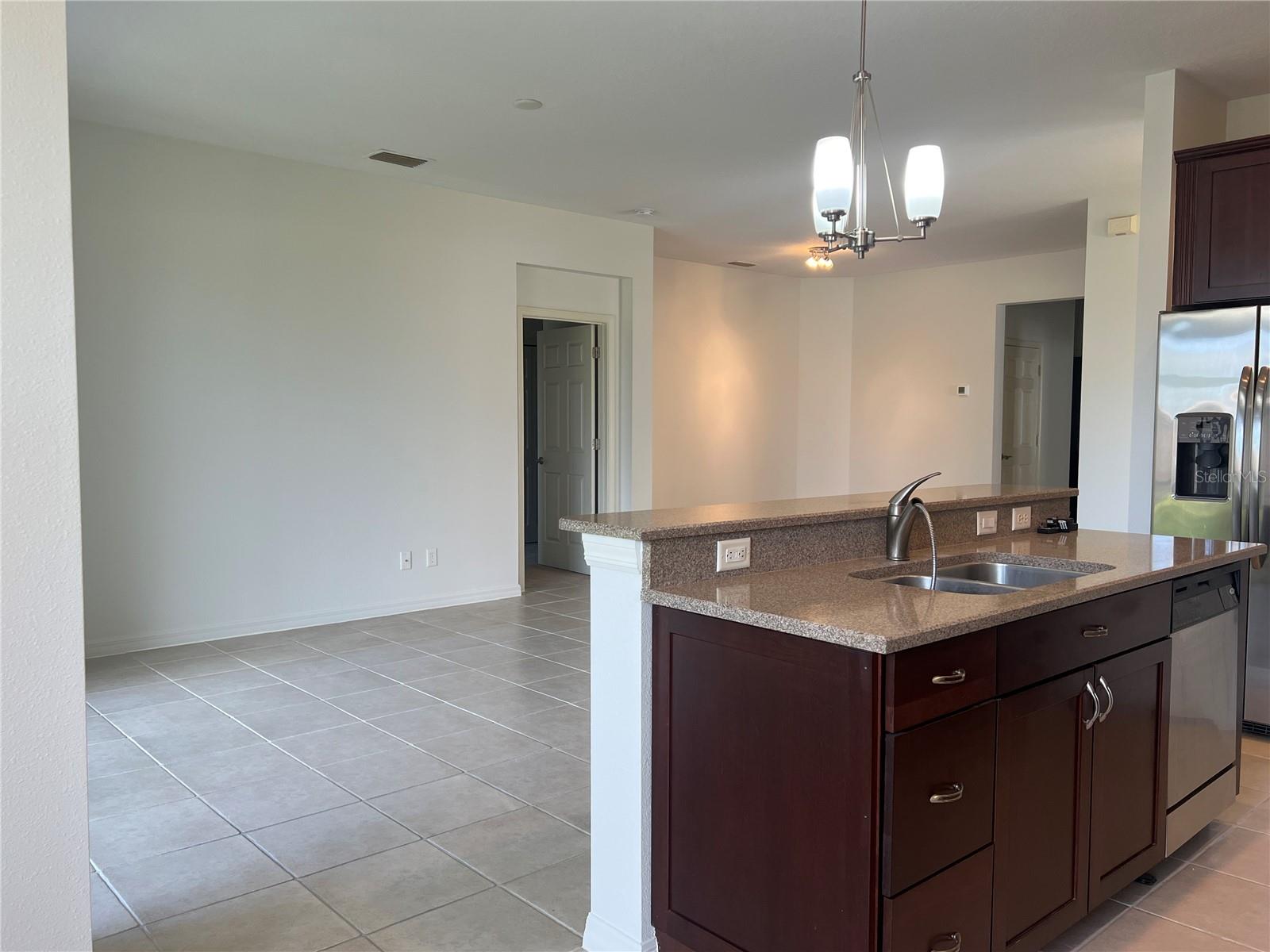 1498 MASENO DR, VENICE, FL — photo 8
