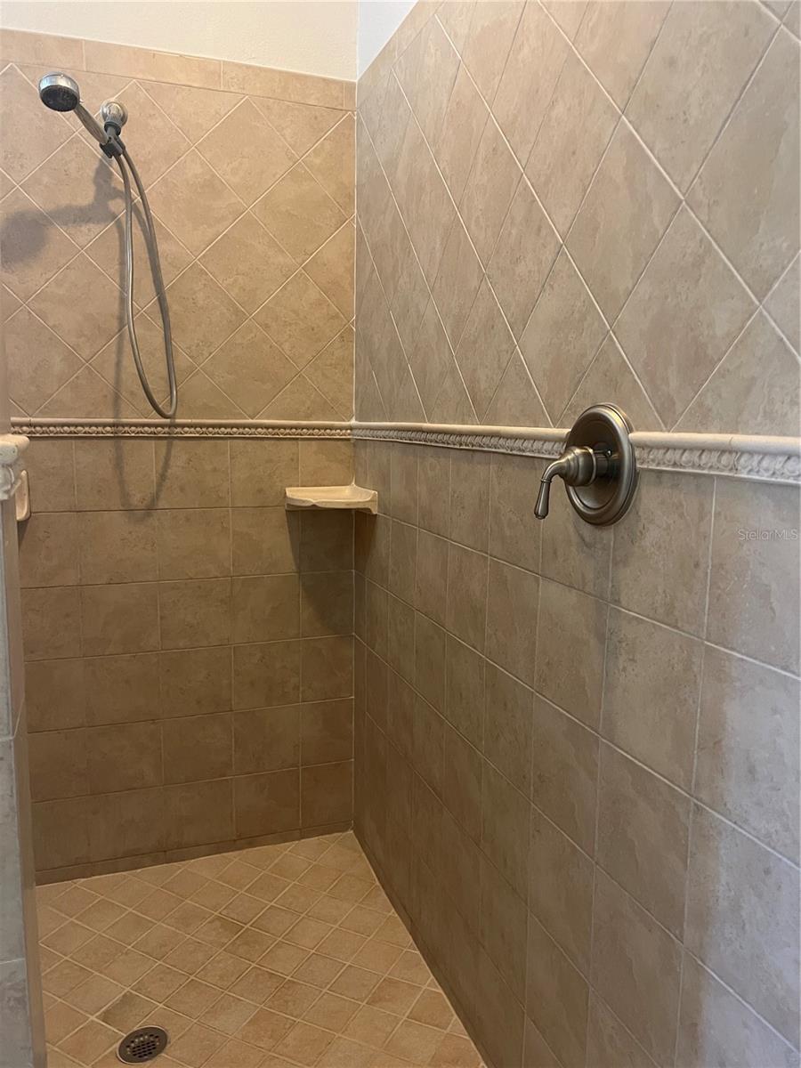 1498 MASENO DR, VENICE, FL — photo 16