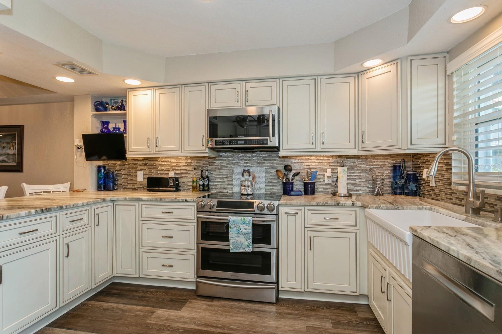 9166 BLIND PASS RD, ST PETE BEACH, FL — photo 18