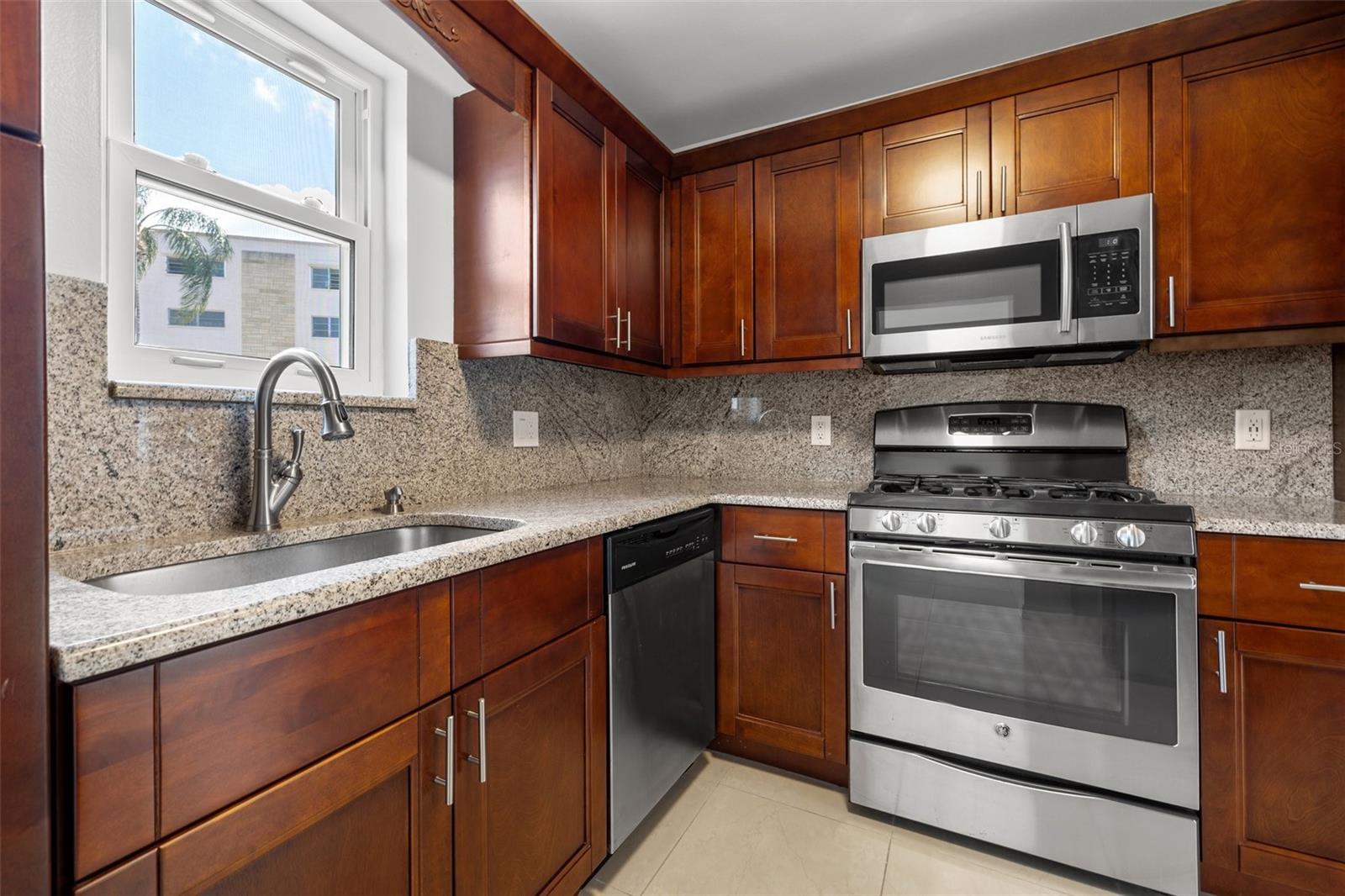 5660 80TH ST N #A208, ST PETERSBURG, FL — photo 10