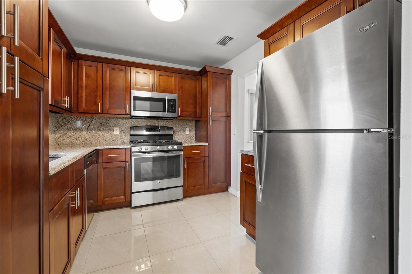 5660 80TH ST N #A208, ST PETERSBURG, FL — photo 12