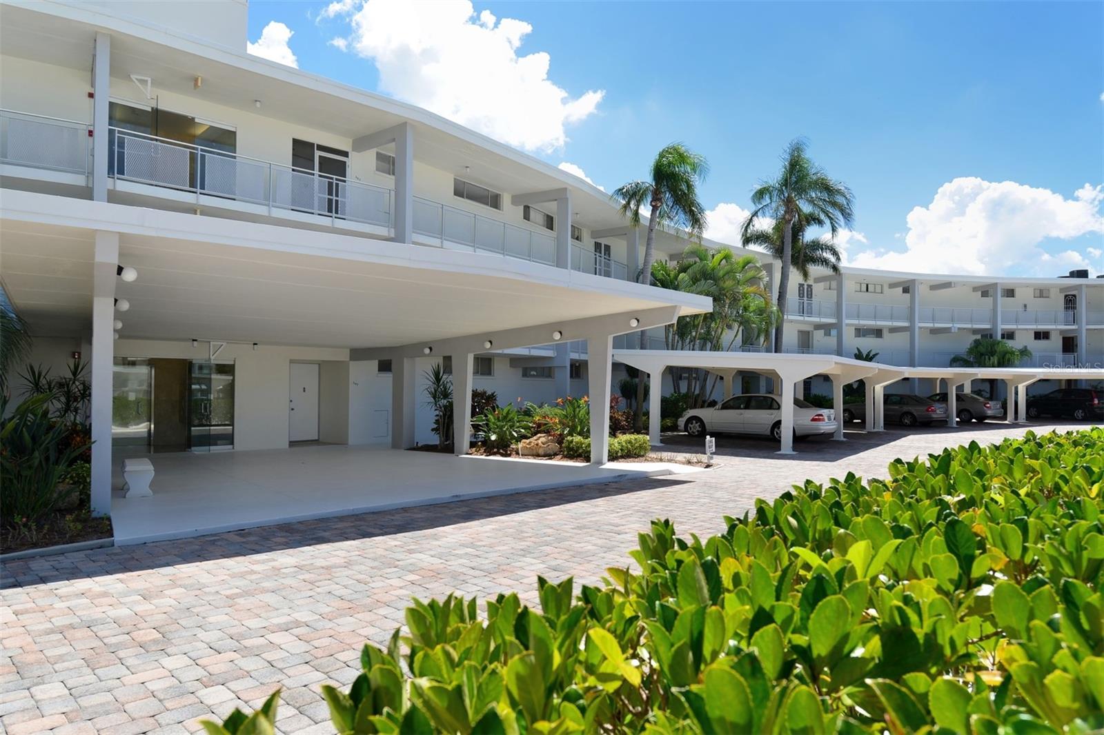 100 SANDS POINT RD #324, LONGBOAT KEY, FL — photo 2