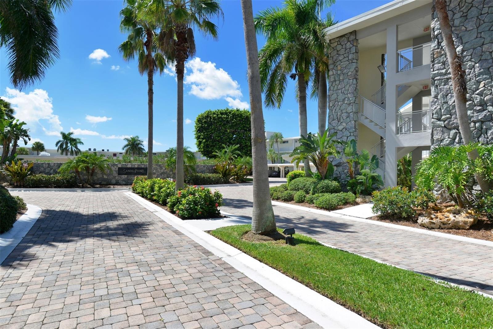 100 SANDS POINT RD #324, LONGBOAT KEY, FL — photo 8