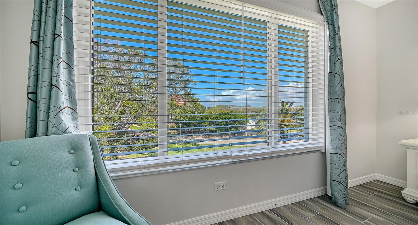 100 SANDS POINT RD #324, LONGBOAT KEY, FL — photo 23
