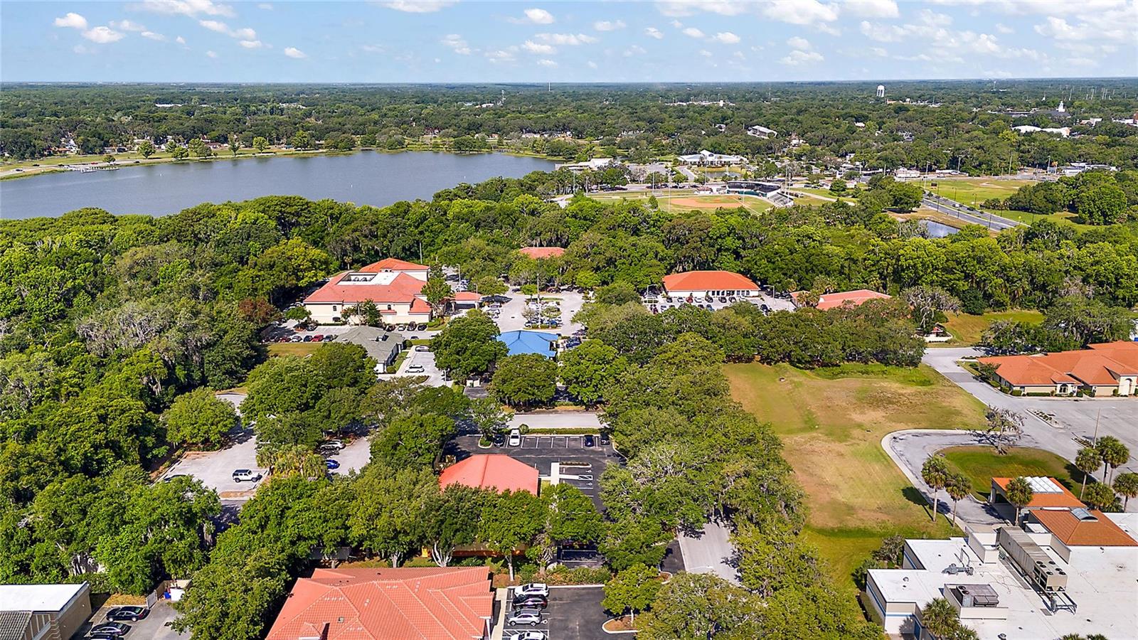 700 DOCTORS CT, LEESBURG, FL — photo 39
