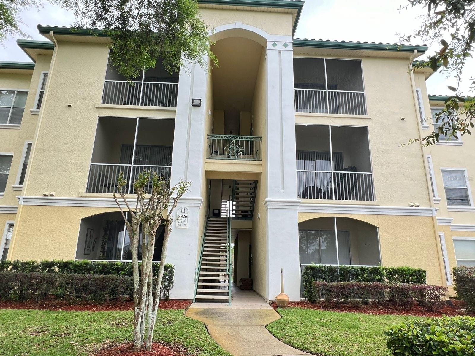 8826 DUNES CT #207, KISSIMMEE, FL — photo 2
