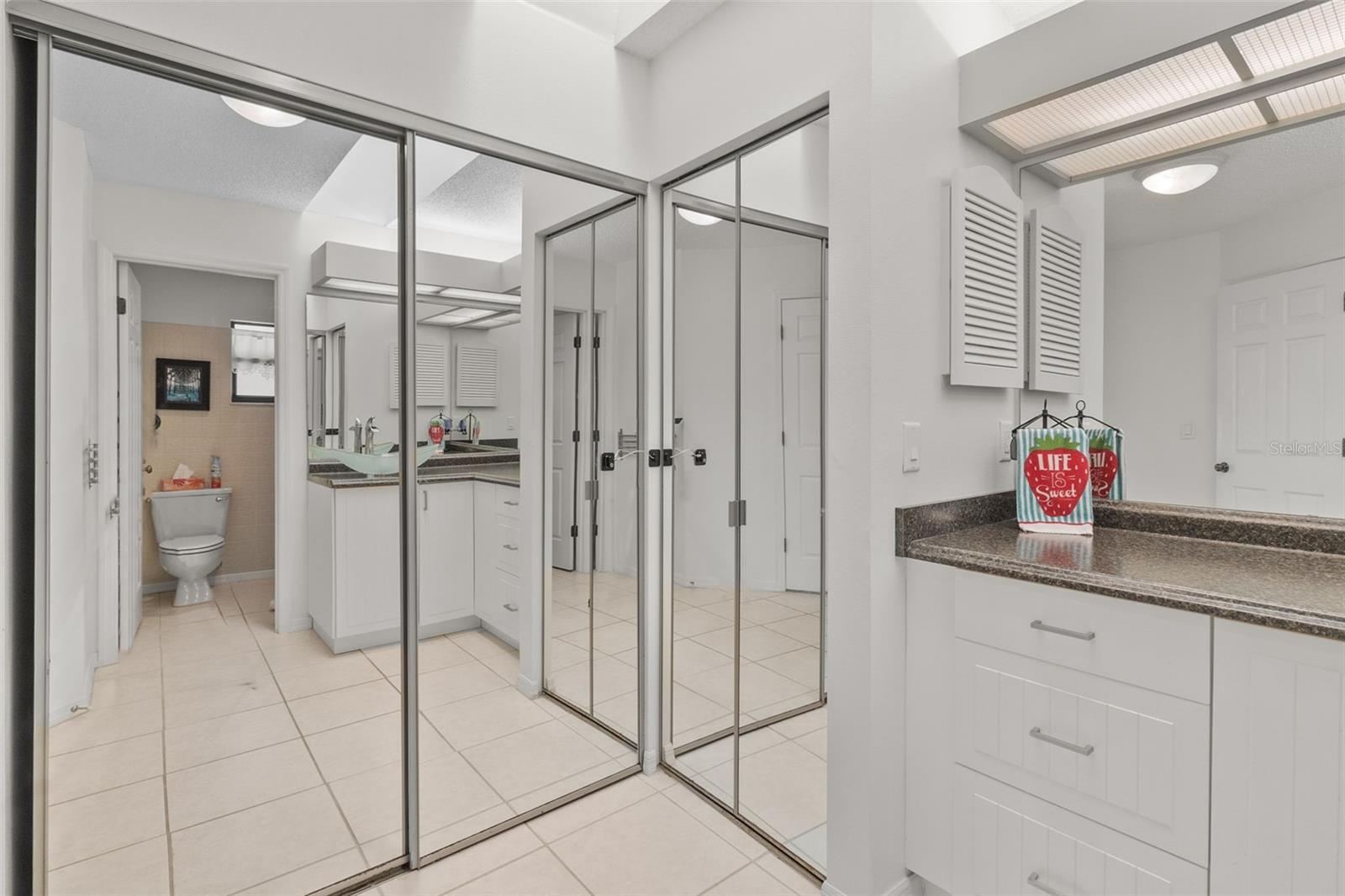 235 SOUTHAMPTON LN #276, VENICE, FL — photo 20