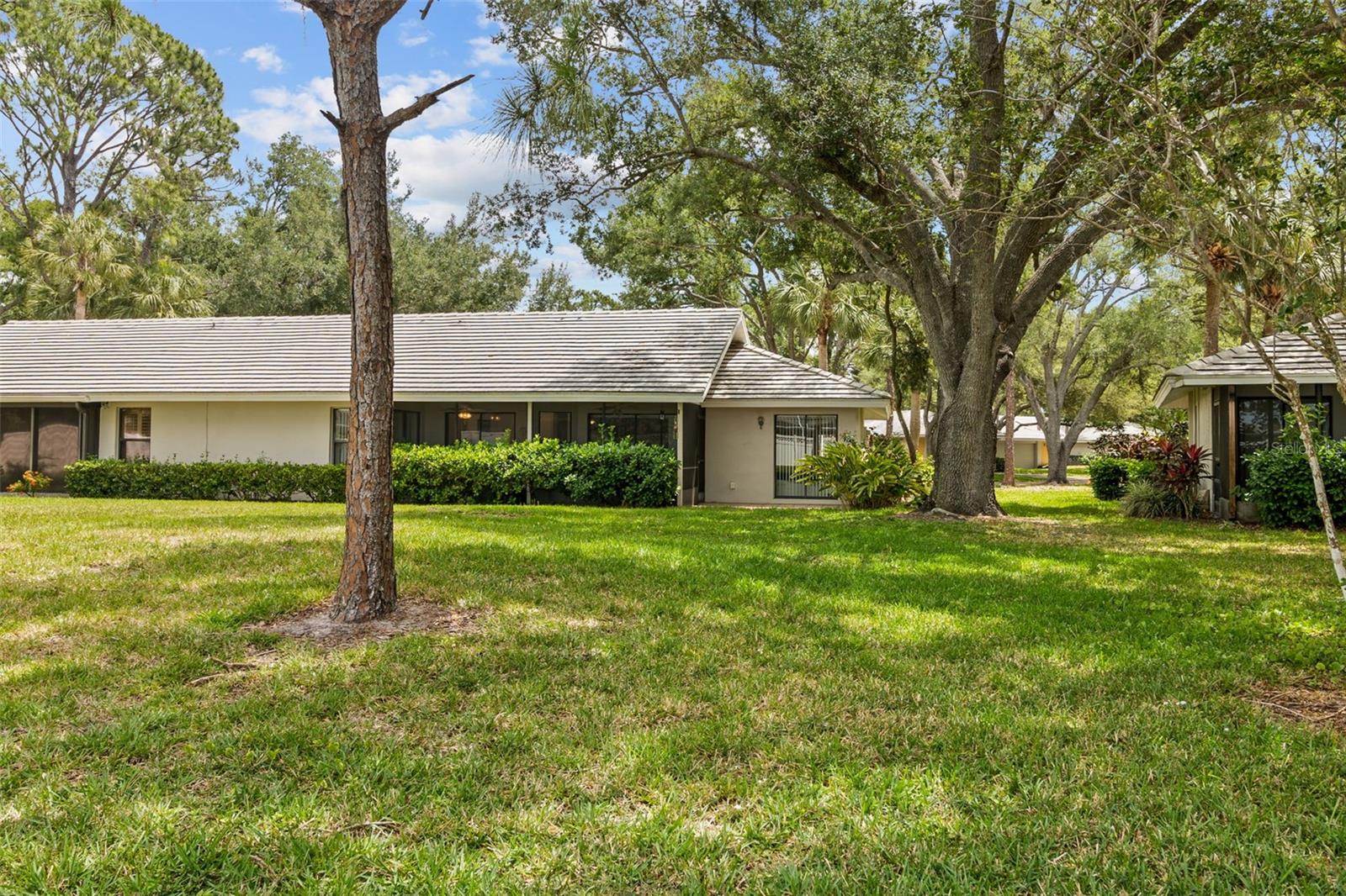 235 SOUTHAMPTON LN #276, VENICE, FL — photo 35