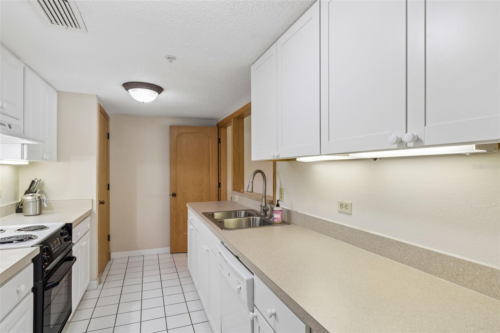 36750 US HIGHWAY 19 N #22208, PALM HARBOR, FL — photo 8