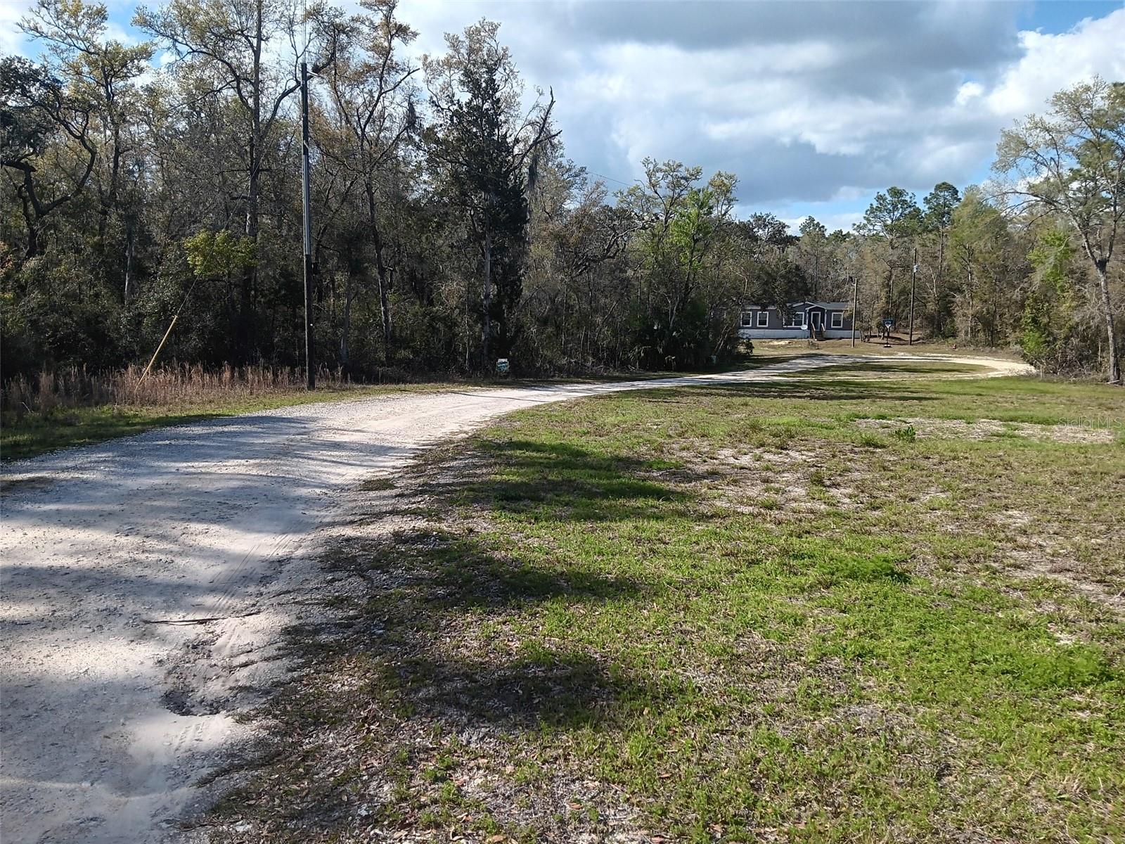 145 PALM DR, BRONSON, FL — photo 7