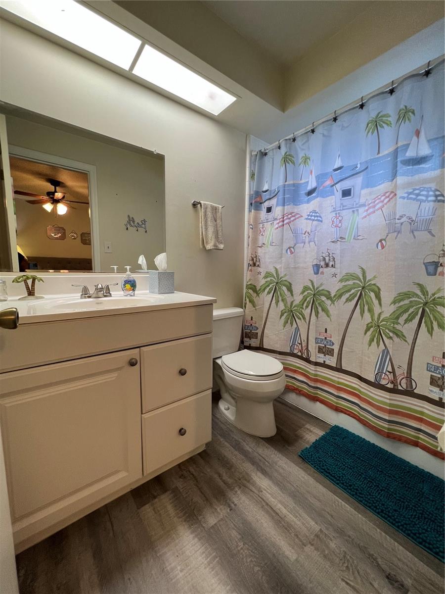 1406 N SATURN AVE, CLEARWATER, FL — photo 16