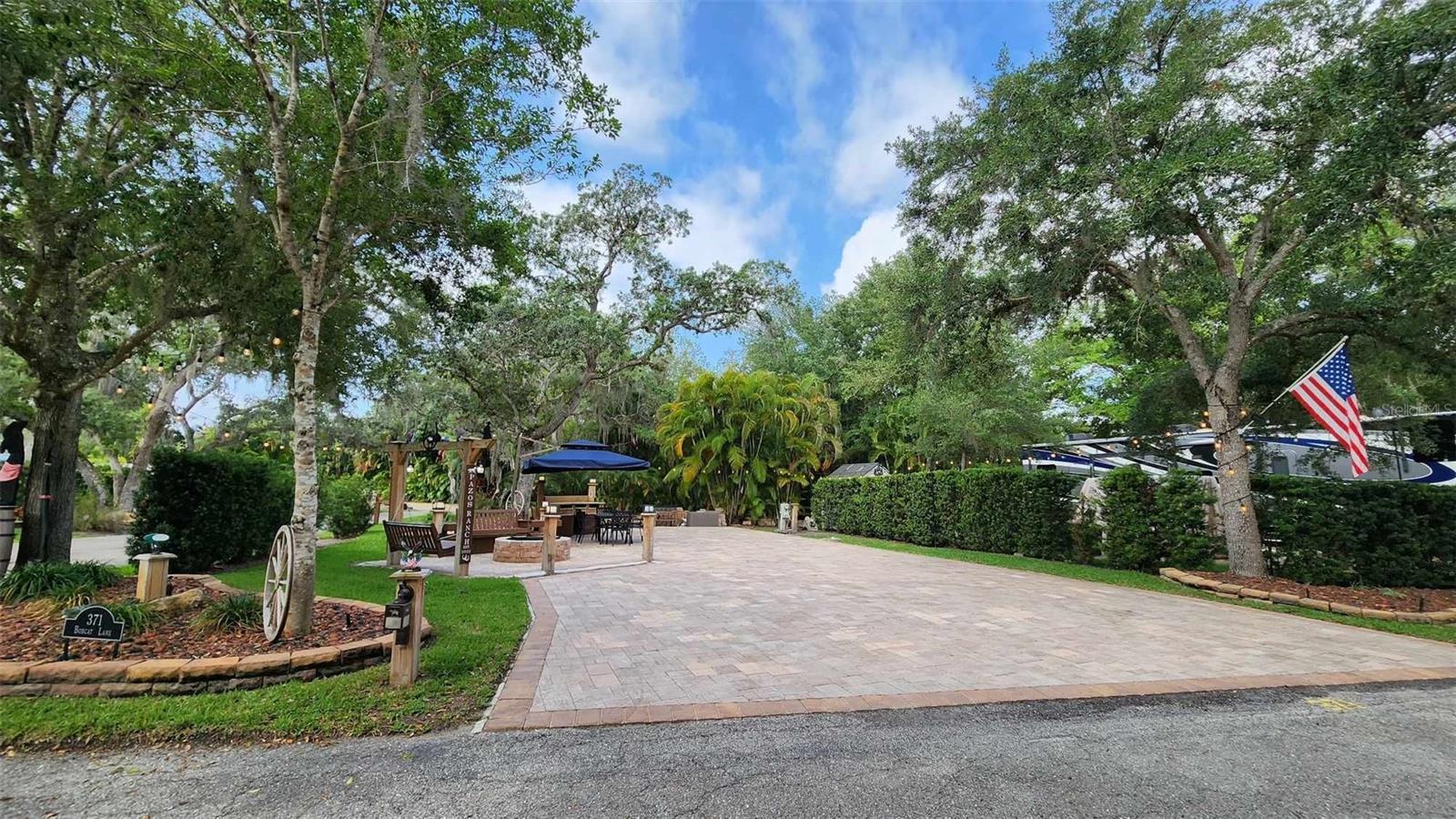 371 BOB CAT LN, RIVER RANCH, FL — photo 3