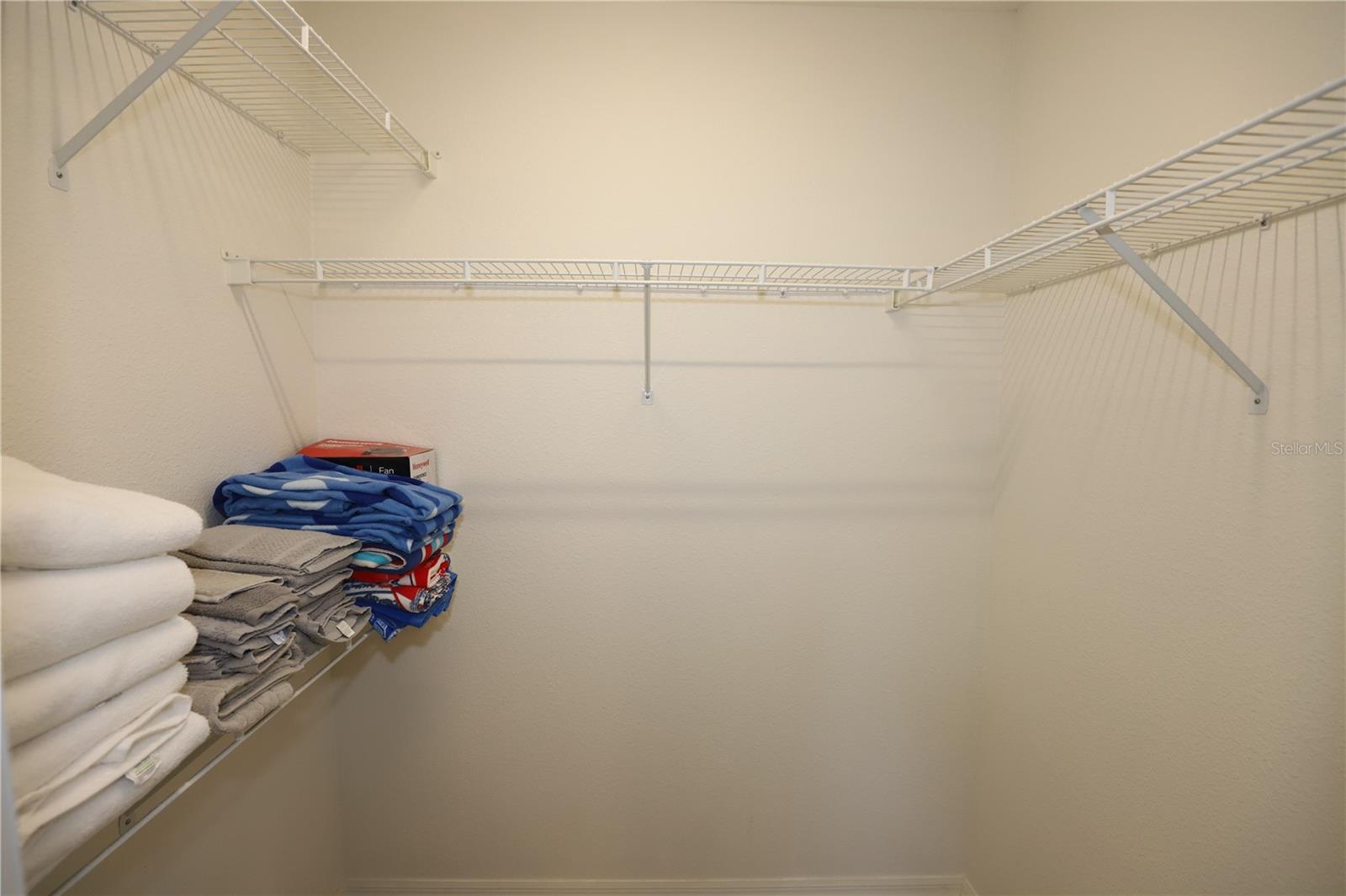 4275 CASTLEBRIDGE LN #1323, SARASOTA, FL — photo 14