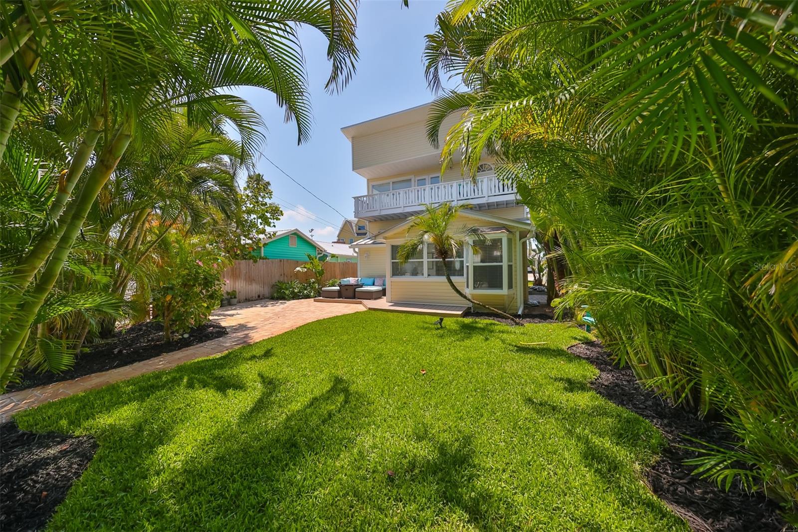 13004 BOCA CIEGA AVE, MADEIRA BEACH, FL — photo 33