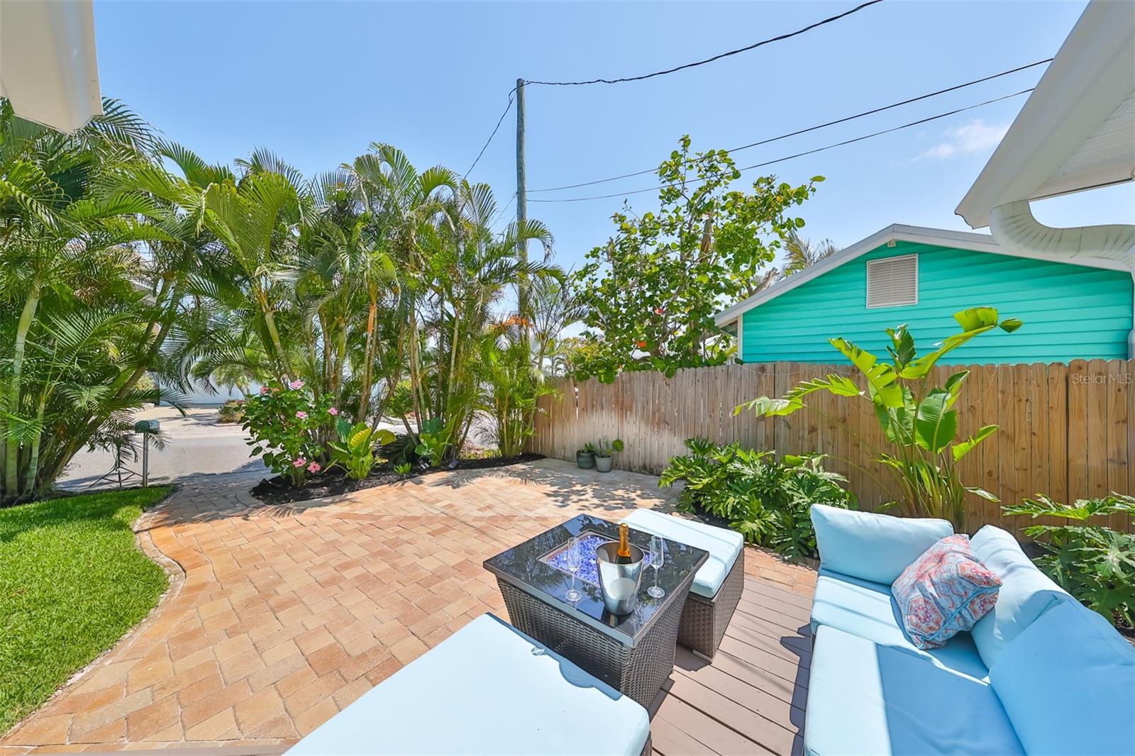 13004 BOCA CIEGA AVE, MADEIRA BEACH, FL — photo 38