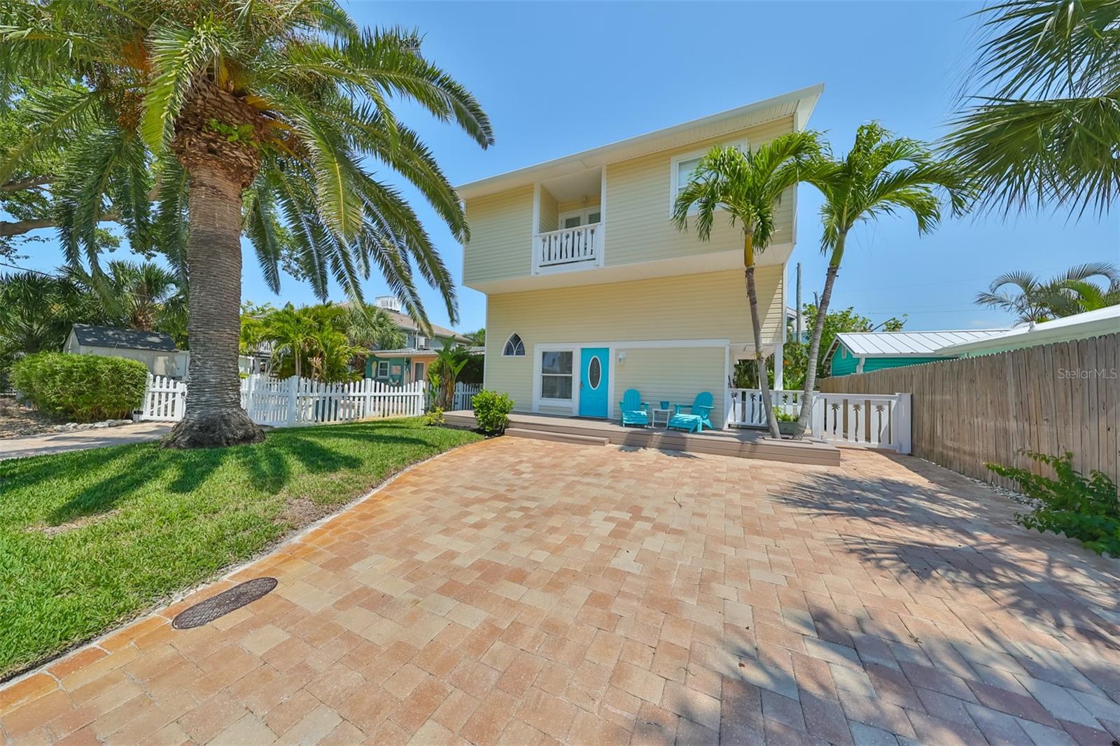 13004 BOCA CIEGA AVE, MADEIRA BEACH, FL — photo 9