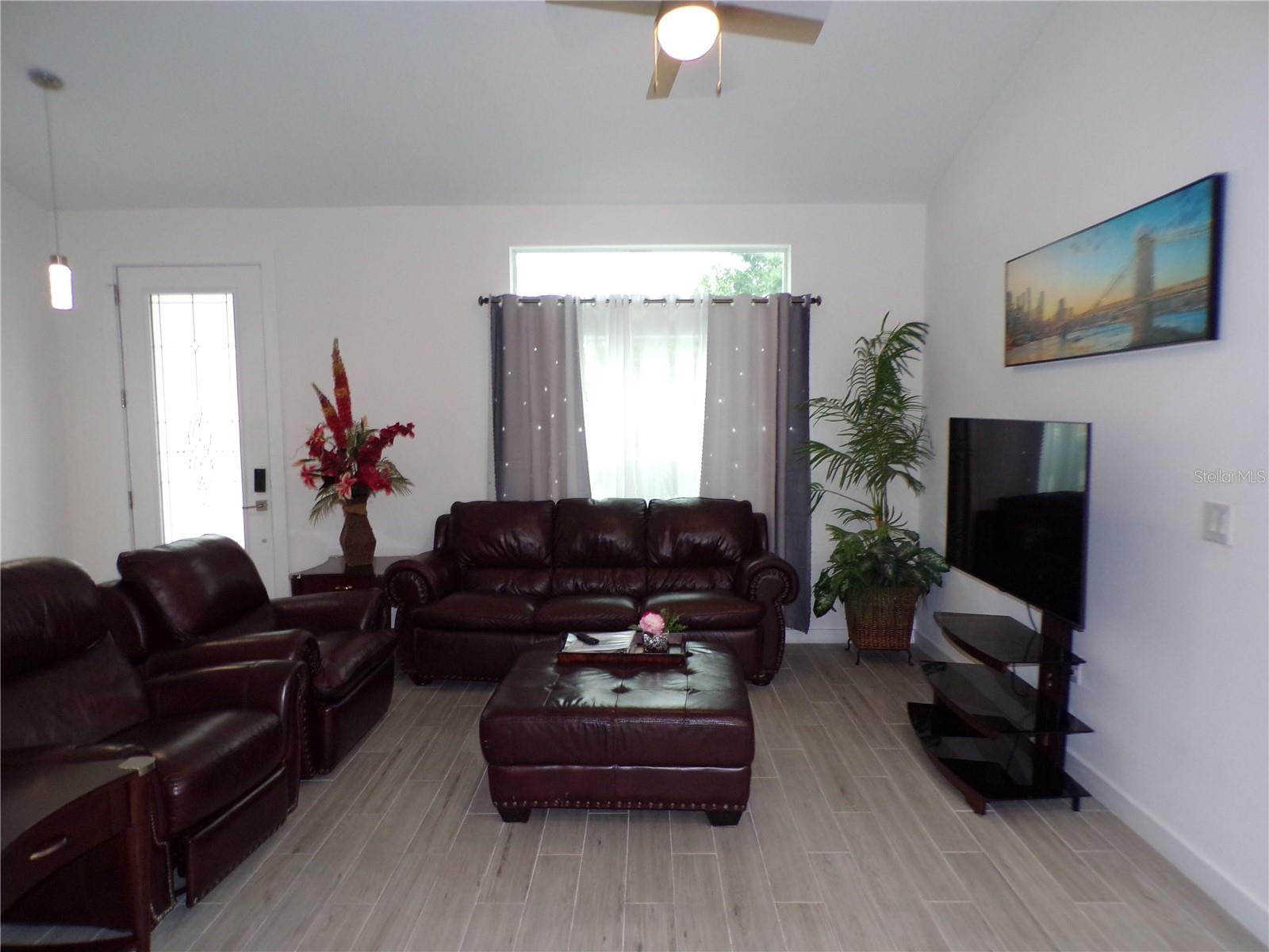 326 MILLPORT ST NW, PORT CHARLOTTE, FL — photo 11