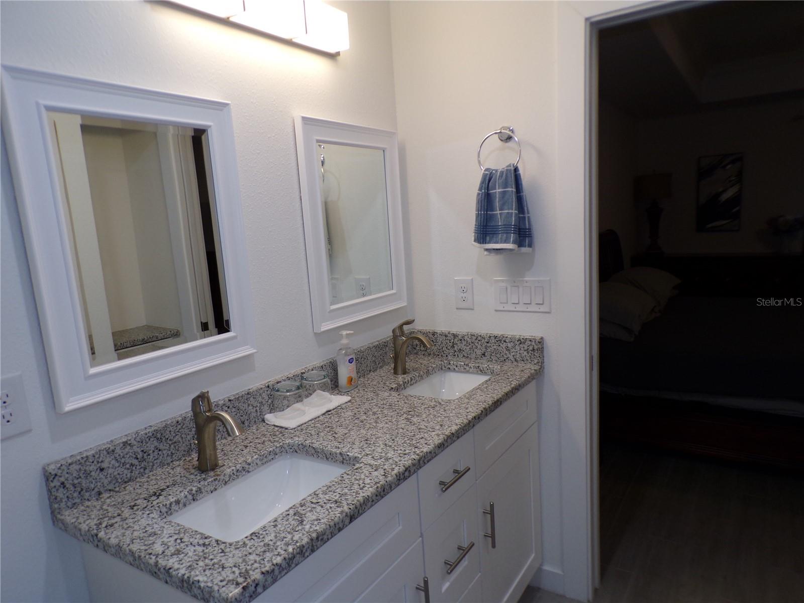 326 MILLPORT ST NW, PORT CHARLOTTE, FL — photo 21