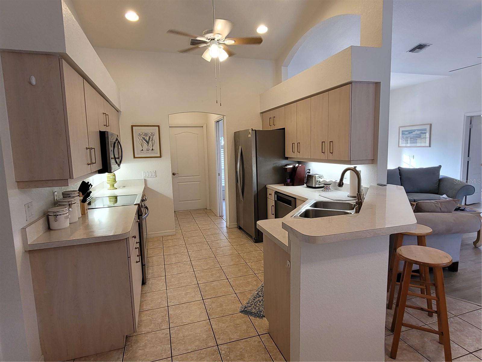 72 LONG MEADOW CT, ROTONDA WEST, FL — photo 8