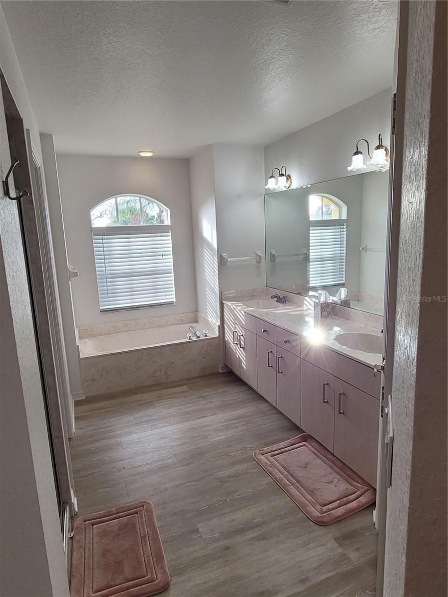 72 LONG MEADOW CT, ROTONDA WEST, FL — photo 16