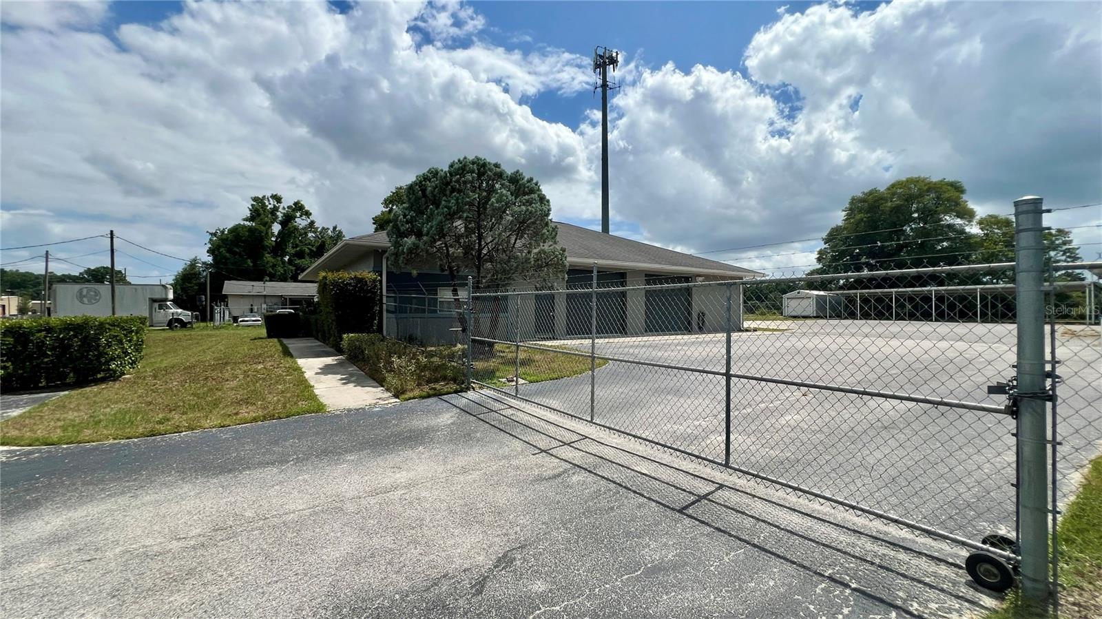 460 NW 68TH AVE, OCALA, FL — photo 16