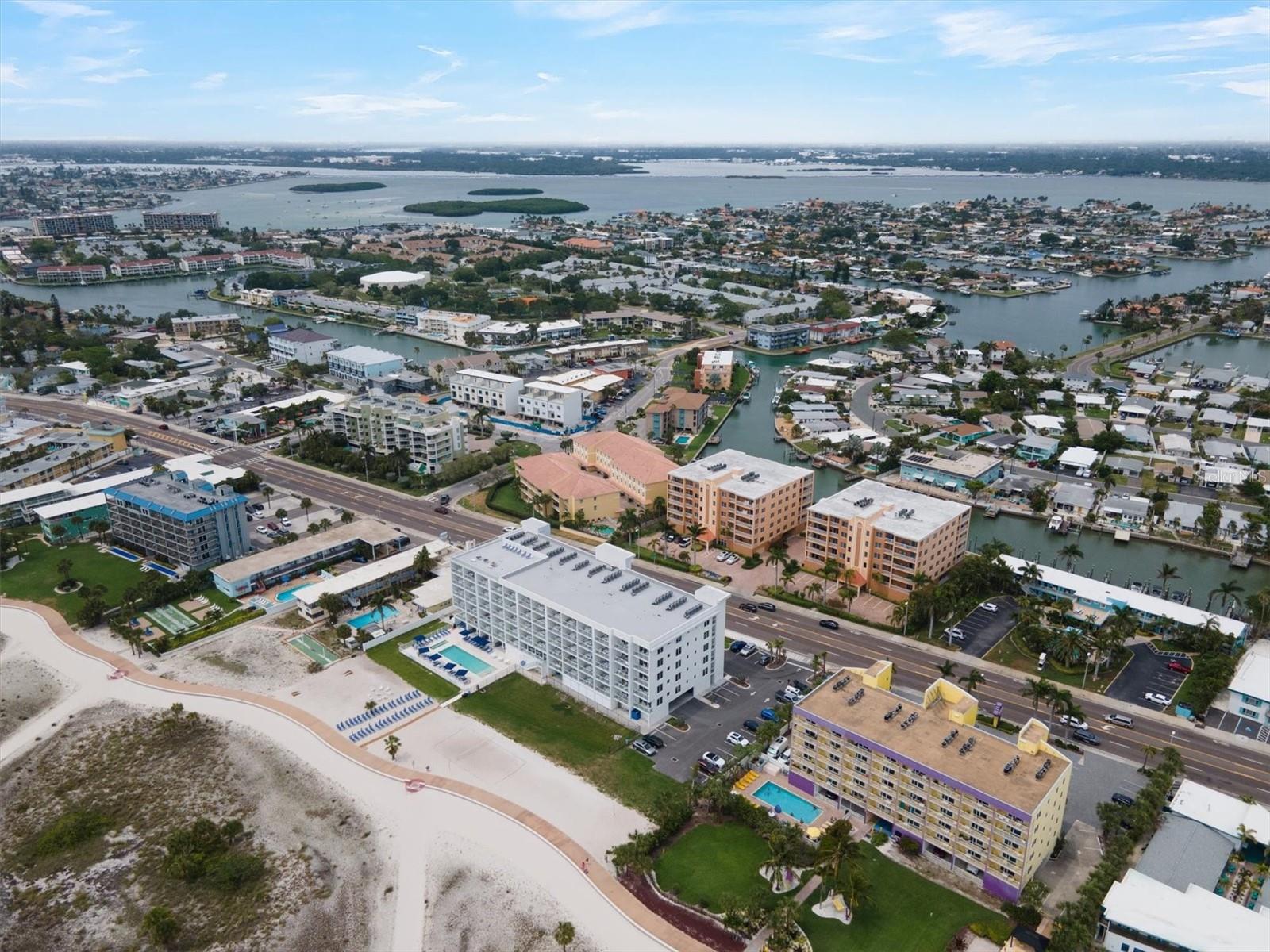 11500 GULF BLVD #610, ST PETERSBURG, FL — photo 40