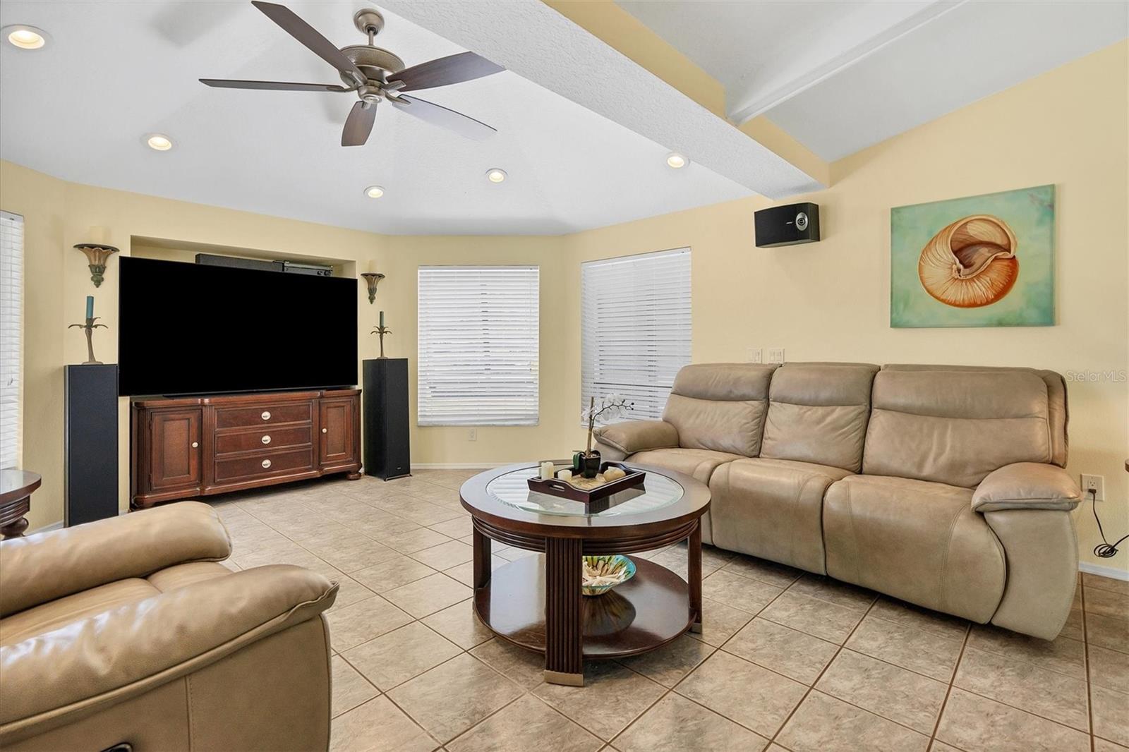 245 SPANIARDS RD, PLACIDA, FL — photo 8