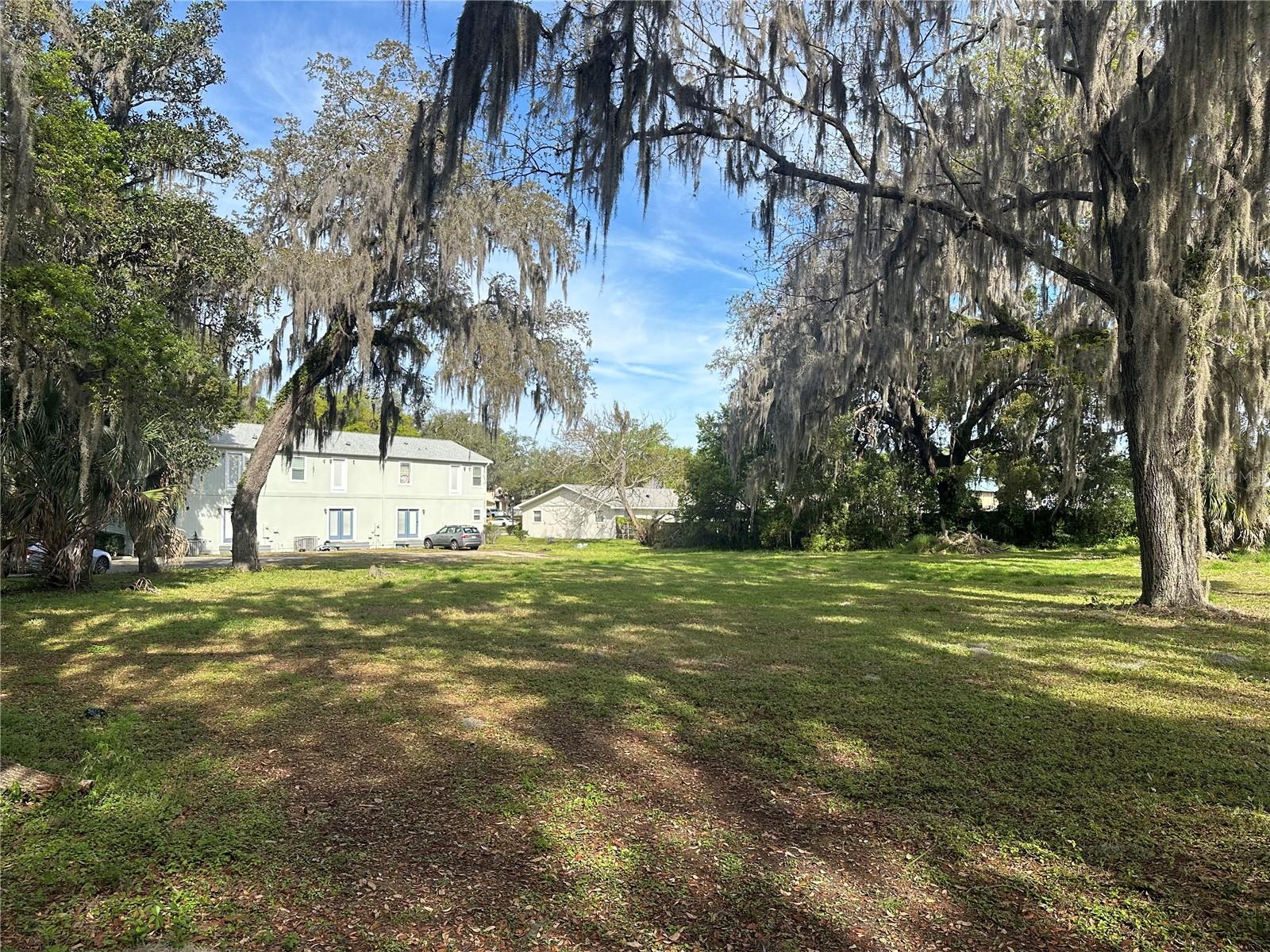 EUCLID AVE, LEESBURG, FL