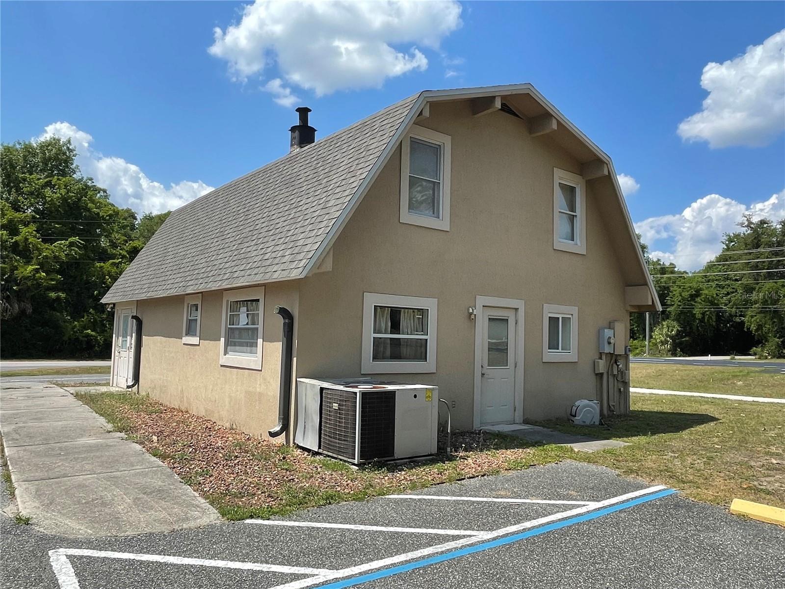5205 CR 171 - SR 44, WILDWOOD, FL — photo 3