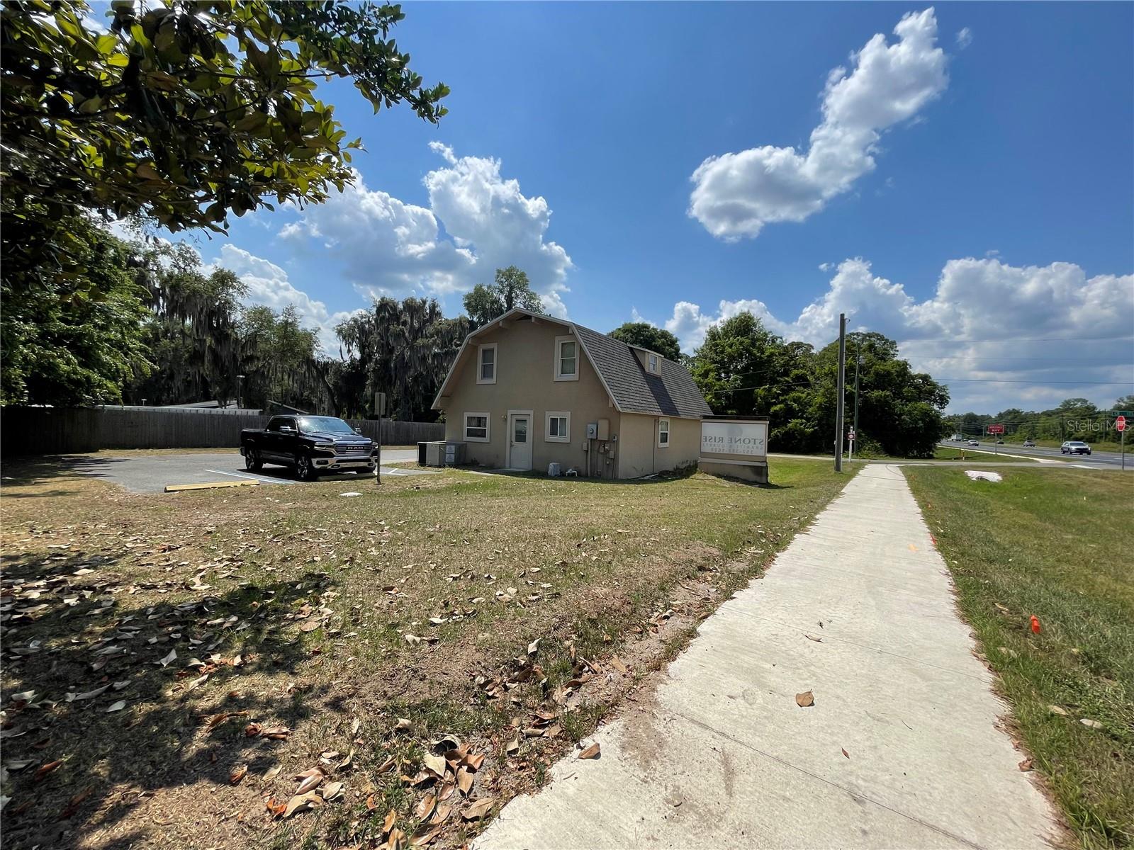 5205 CR 171 - SR 44, WILDWOOD, FL — photo 5