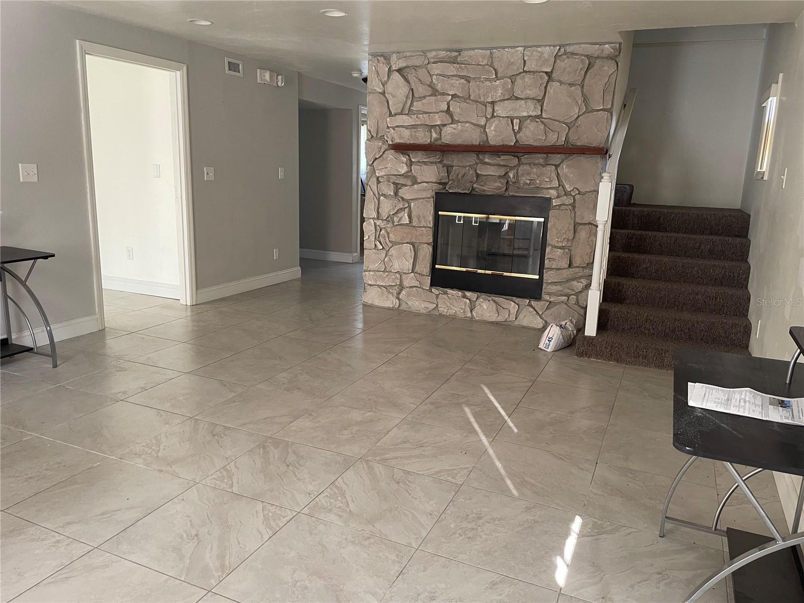 5205 CR 171 - SR 44, WILDWOOD, FL — photo 6