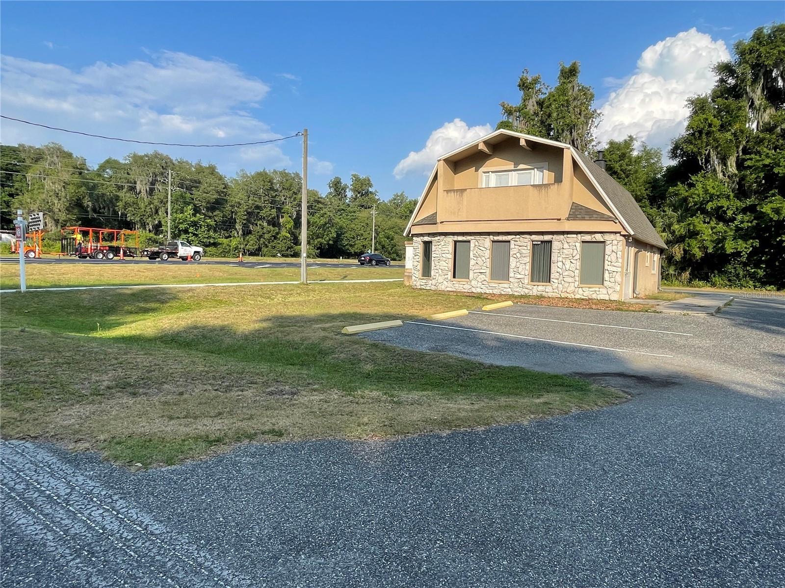 5205 CR 171 - SR 44, WILDWOOD, FL — photo 15