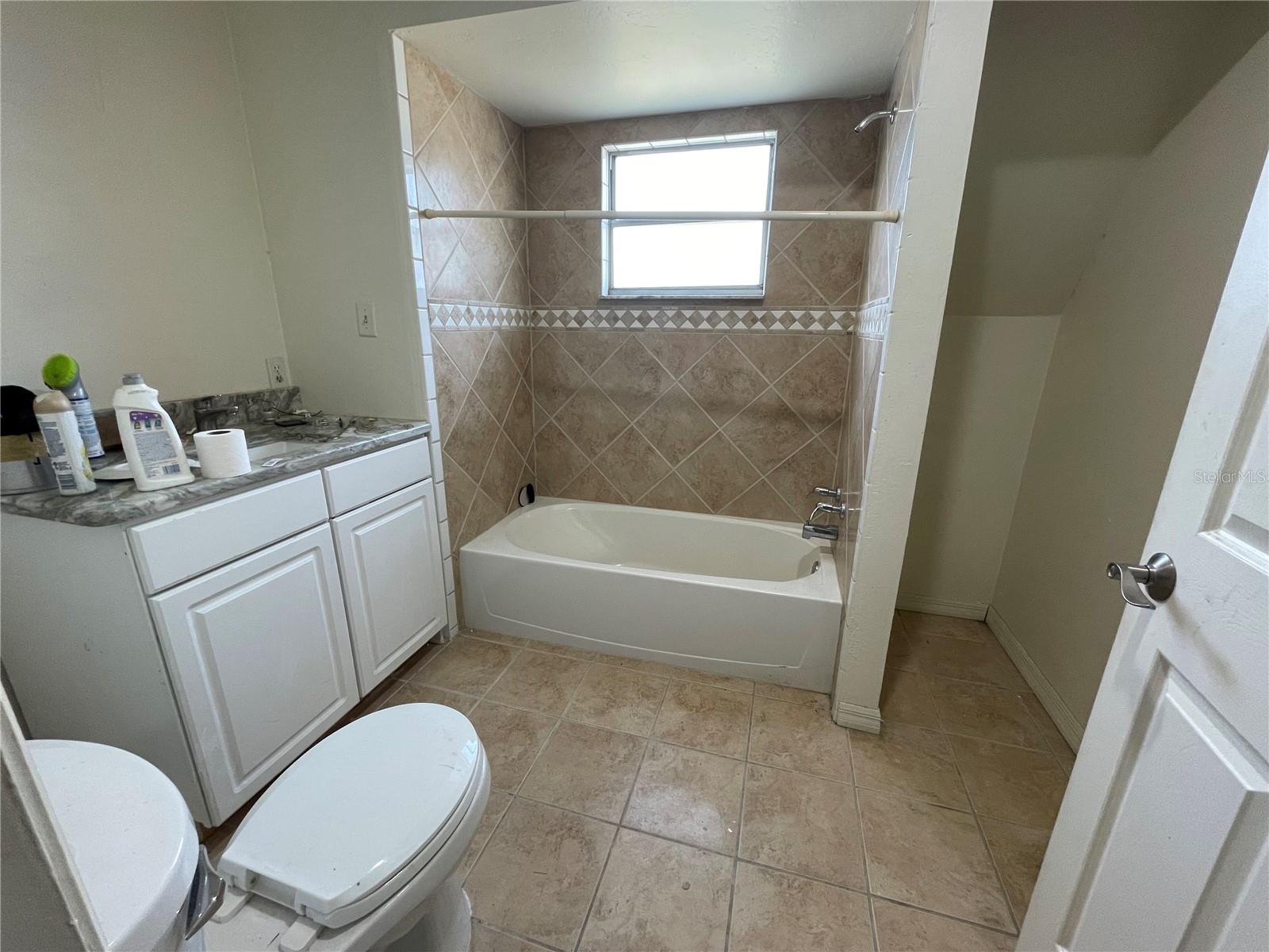 5205 CR 171 - SR 44, WILDWOOD, FL — photo 17
